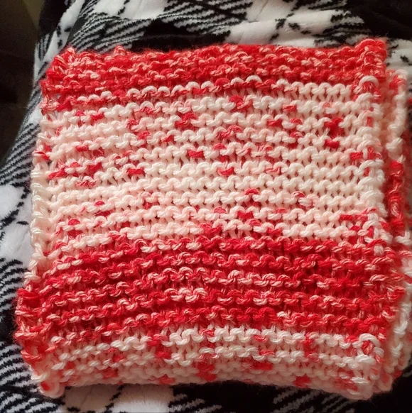 Peppermint Knitted Scarf - Picture 3 of 3